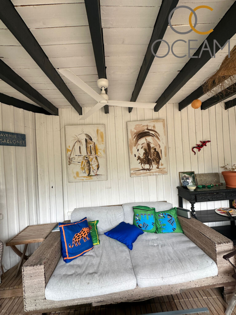 Ventilateur de plafond blanc à 3 pales